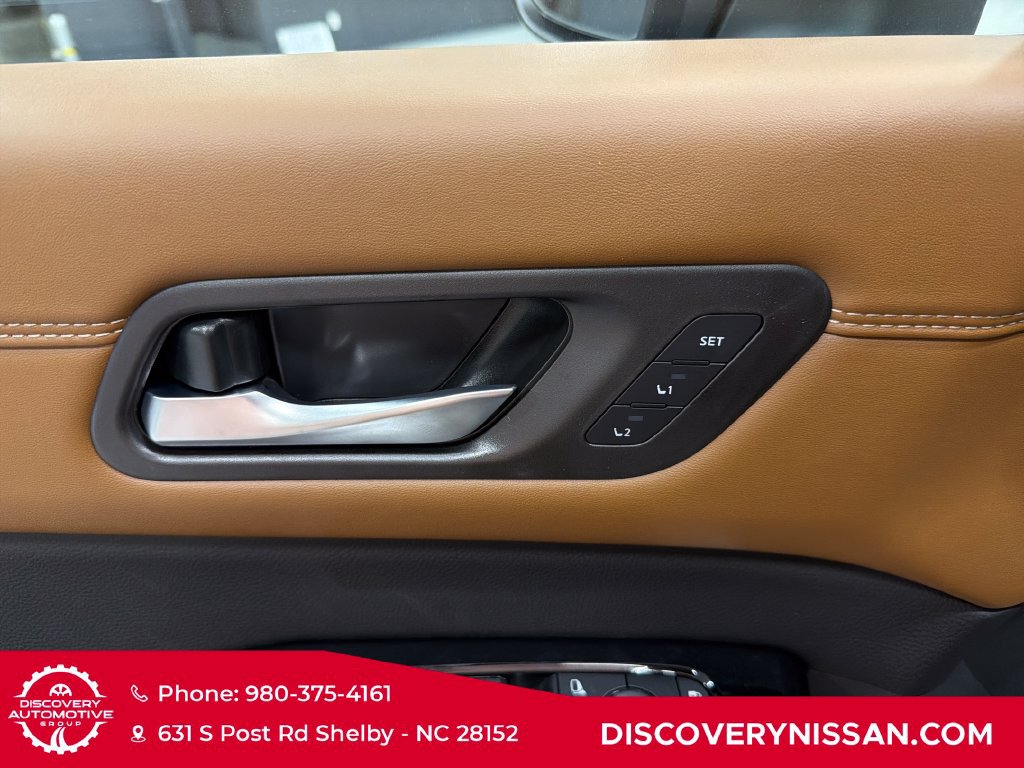 New 2026 Nissan Pathfinder Platinum w/ Accent Package AWD/4WD image 11