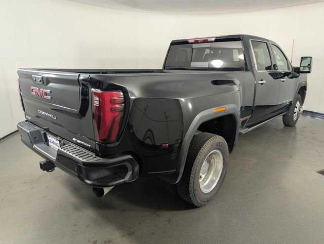 Used 2024 GMC Sierra 3500 Denali w/ Technology Package image 7