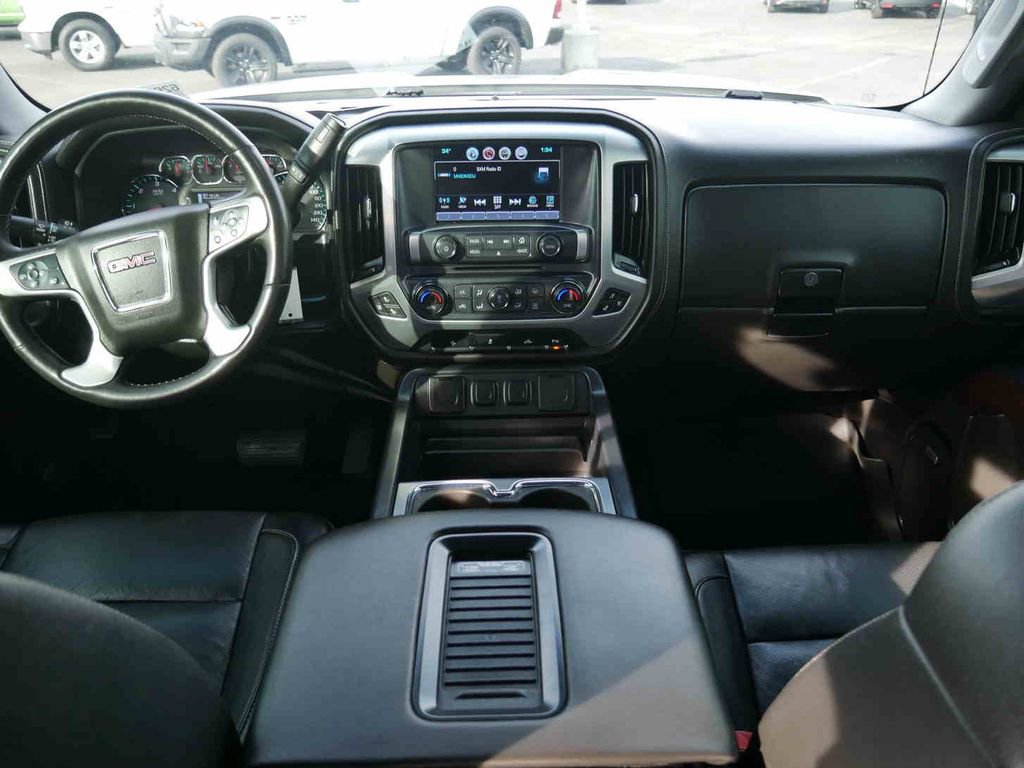 Used 2017 GMC Sierra 1500 SLT w/ SLT Premium Package image 4