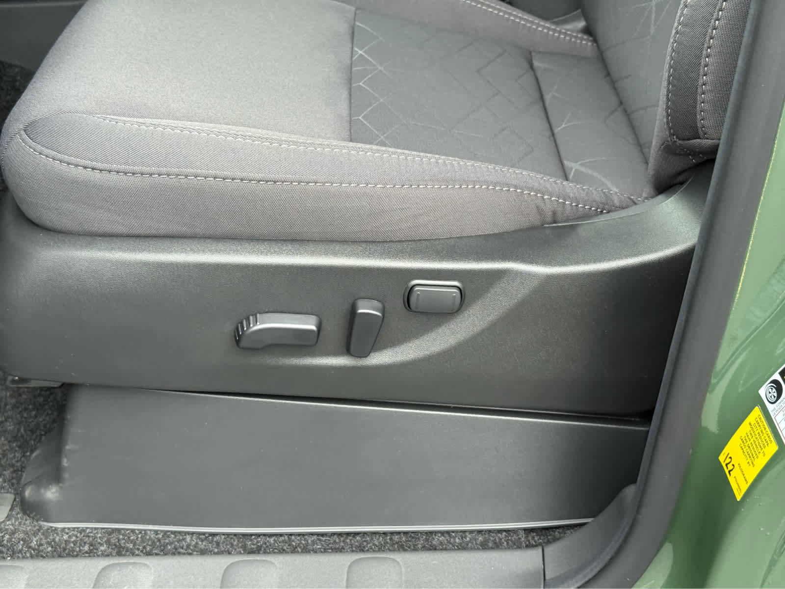 New 2026 Nissan Frontier SV AWD/4WD image 12