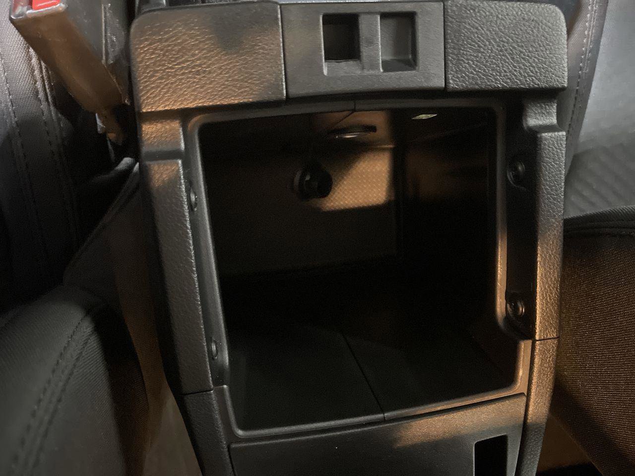 Used 2014 Jeep Wrangler Unlimited Sport w/ Connectivity Group image 18