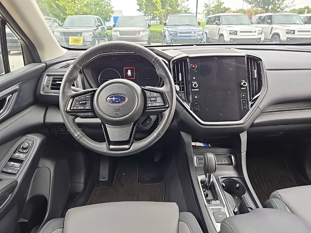 Used 2023 Subaru Ascent Onyx Edition AWD/4WD image 14