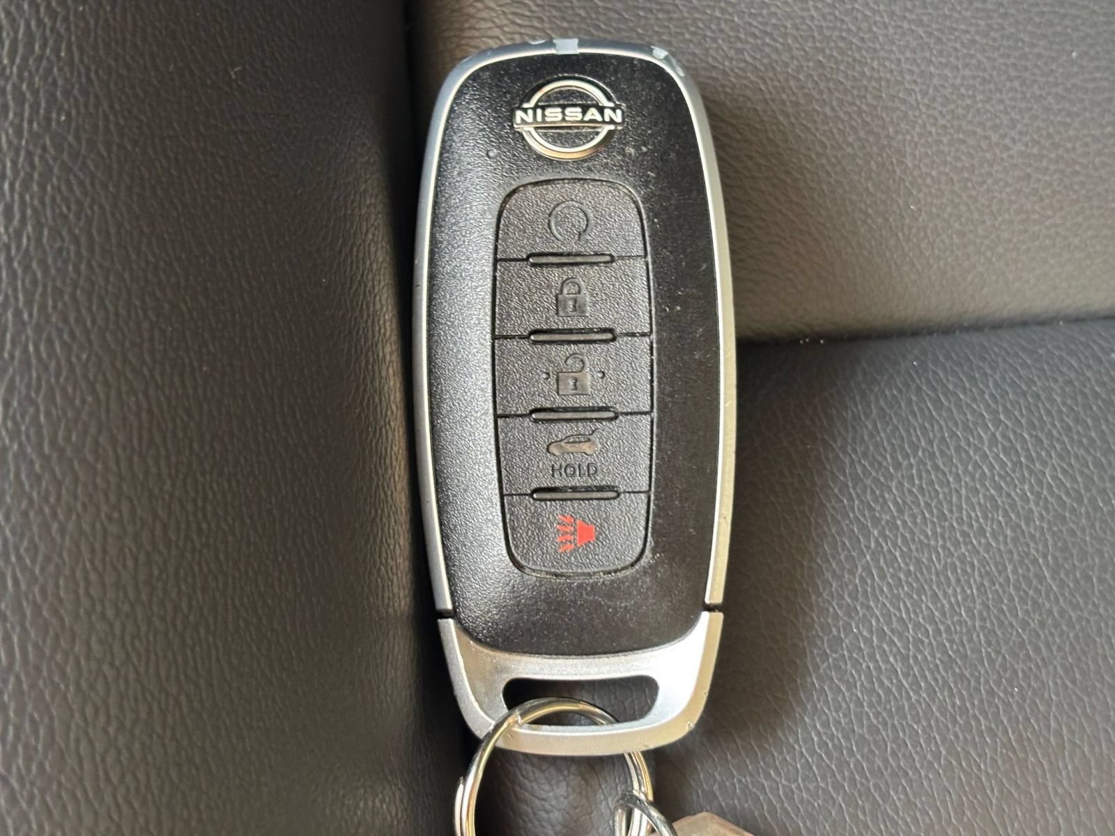 Used 2026 Nissan Rogue SL FWD image 26