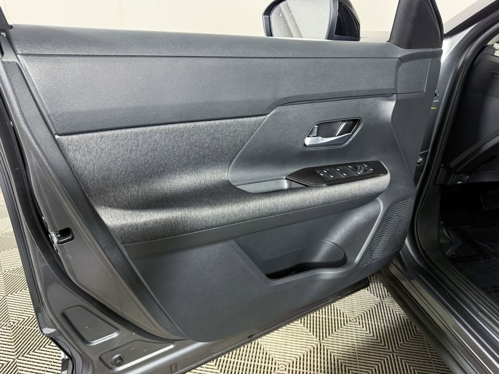 Certified 2026 Nissan Kicks SV w/ Cold Weather Package image 36