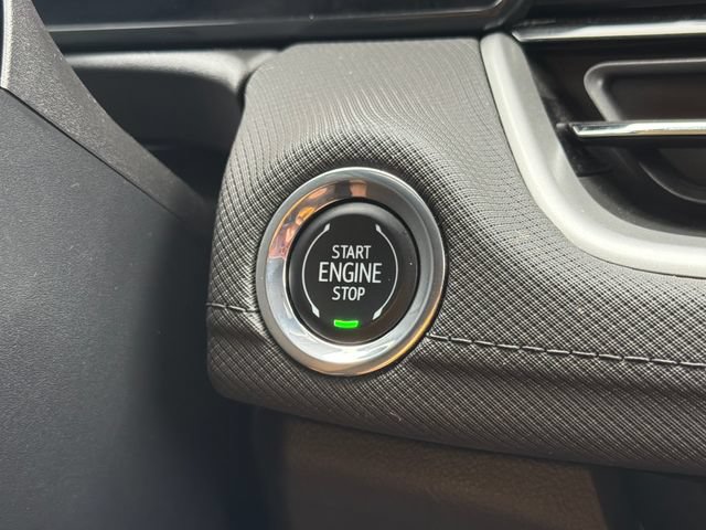 Used 2025 Chevrolet TrailBlazer LT AWD/4WD image 20