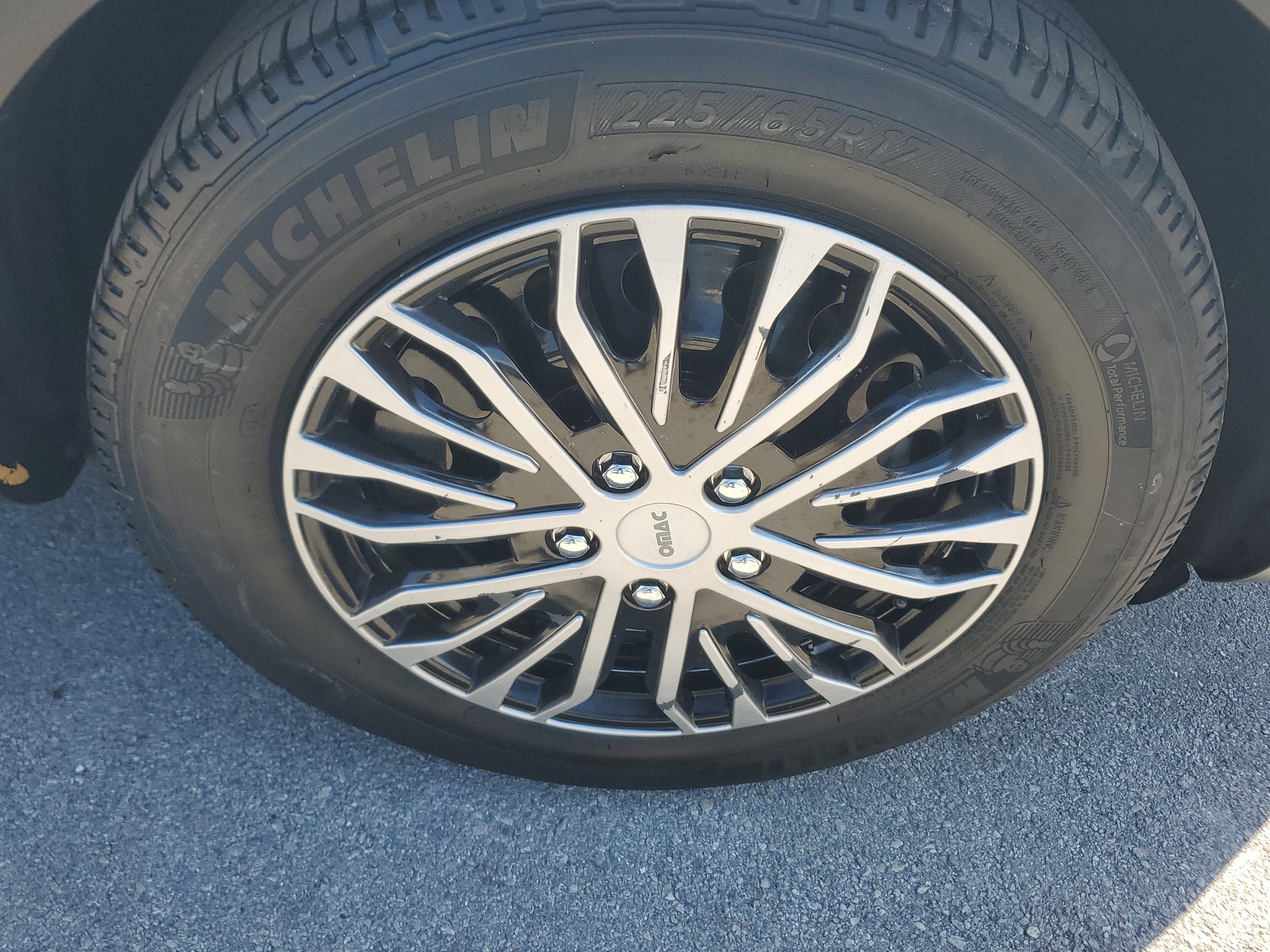 Used 2020 Ford Escape S image 28