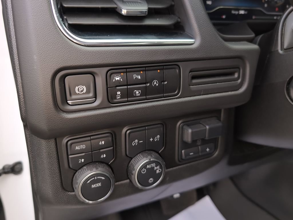 Used 2024 Chevrolet Tahoe RST w/ Sport Performance Package image 19