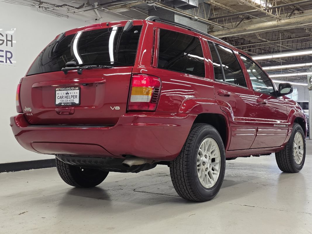 Used 2004 Jeep Grand Cherokee Limited w/ Cold Weather Group AWD/4WD image 17