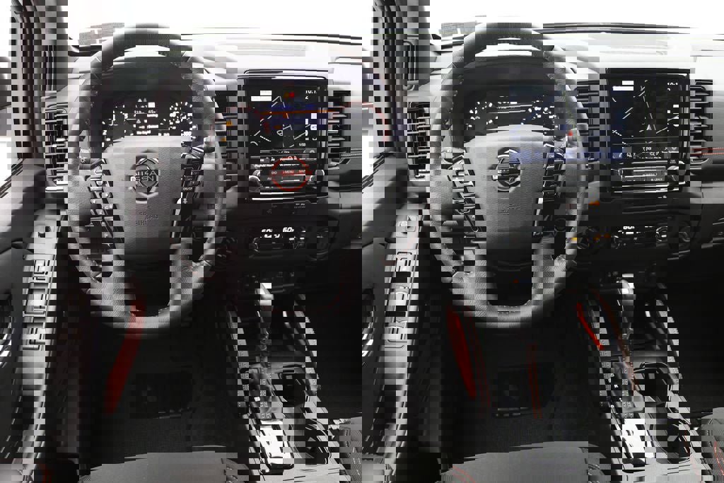 Used 2023 Nissan Frontier PRO-4X w/ Pro Convenience Package image 17