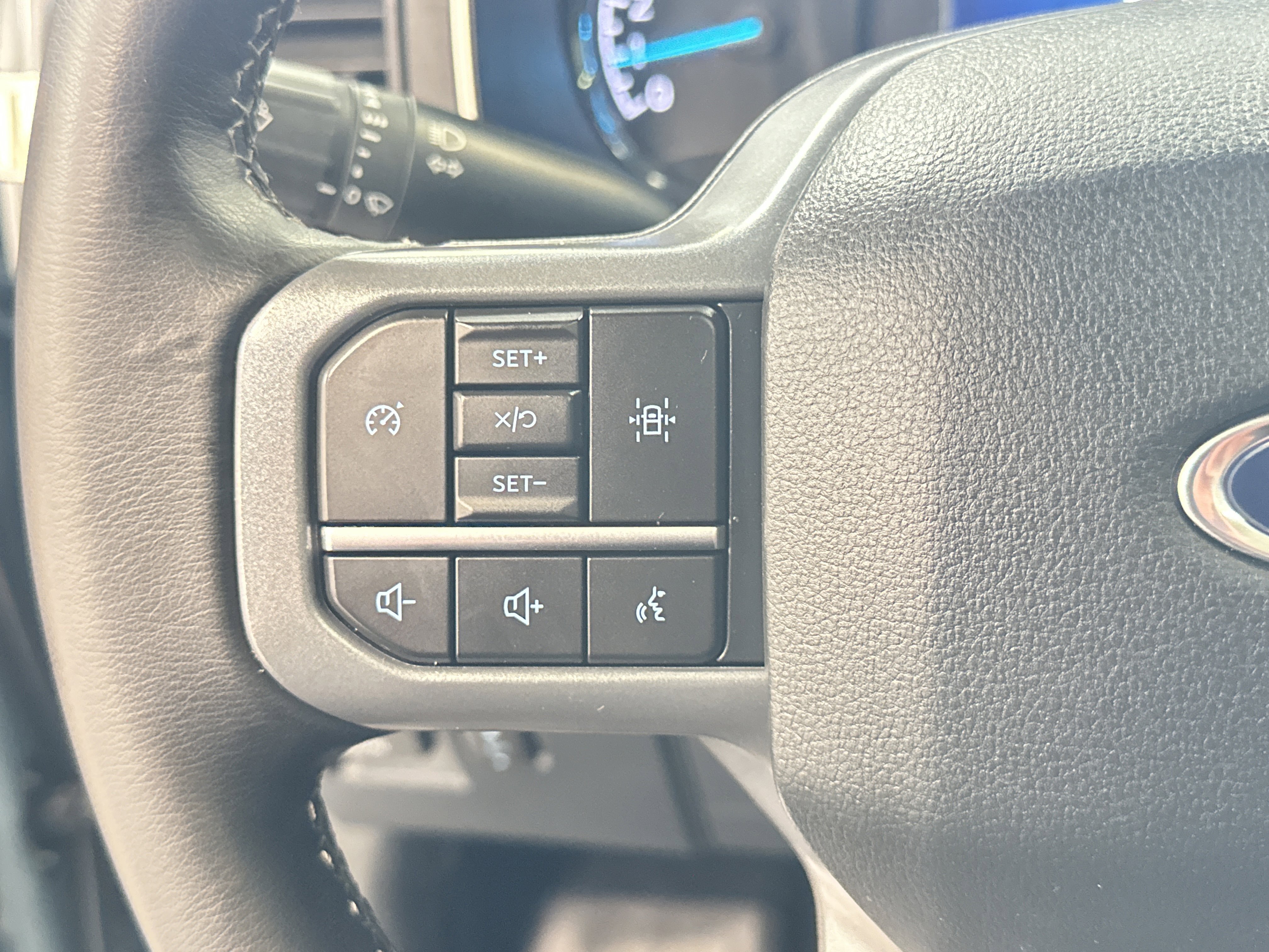 Used 2023 Ford F150 XLT w/ Equipment Group 302A High image 37