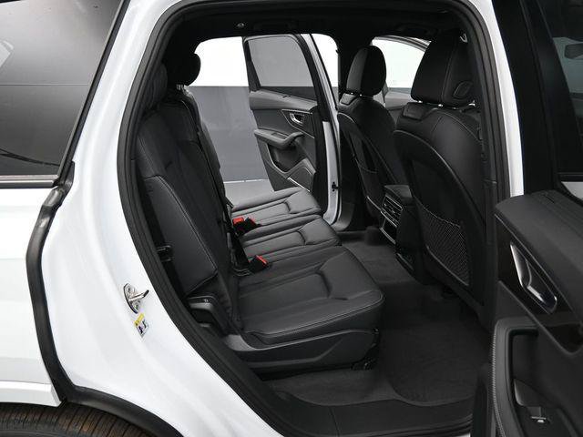 New 2026 Audi Q7 3.0T Premium Plus AWD/4WD image 13