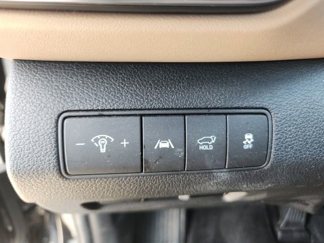 Used 2023 Hyundai Santa Fe SEL image 23