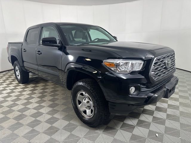 Used 2020 Toyota Tacoma SR AWD/4WD image 1
