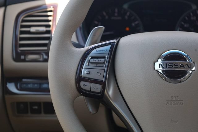 Used 2013 Nissan Altima 3.5 S FWD image 10