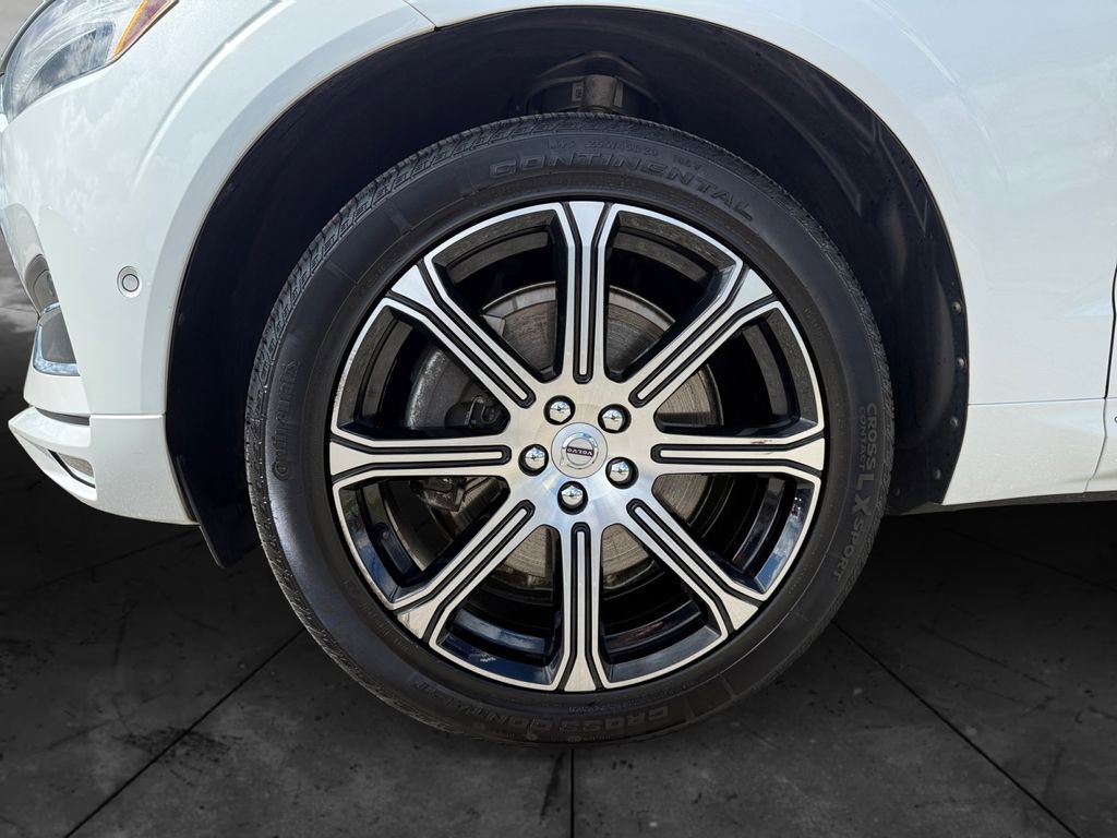 Used 2021 Volvo XC60 T5 Inscription w/ Advanced Package image 14