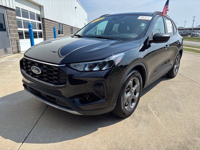 Certified 2026 Ford Escape ST-Line FWD image 4