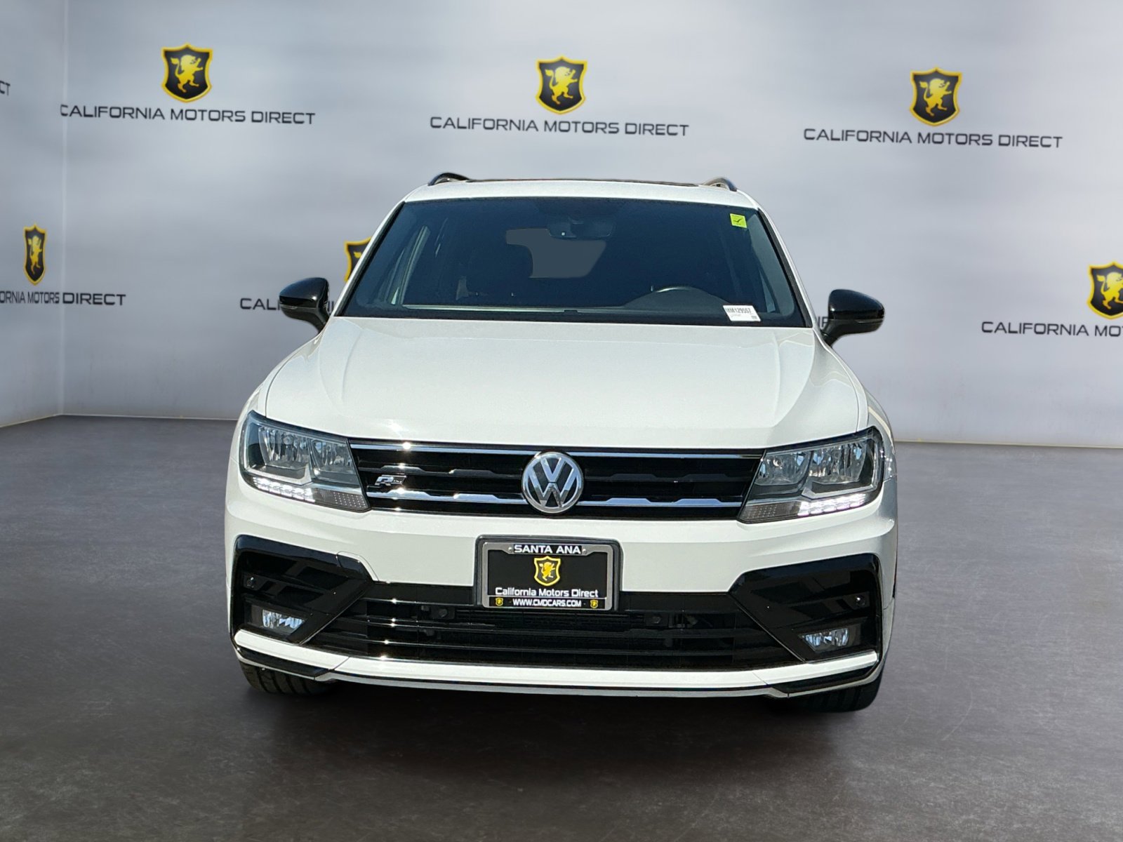 Used 2021 Volkswagen Tiguan SE R-Line FWD image 2
