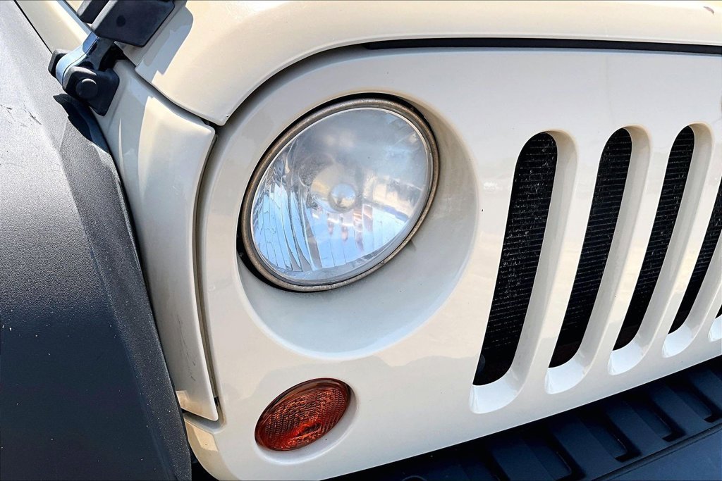 Used 2011 Jeep Wrangler Unlimited Sport AWD/4WD image 27