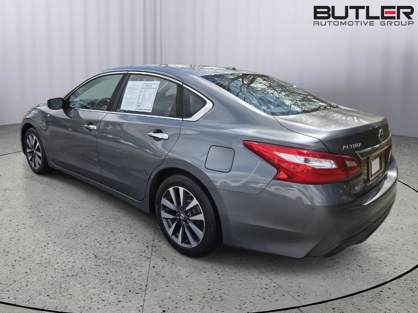 Used 2017 Nissan Altima 2.5 SV image 7