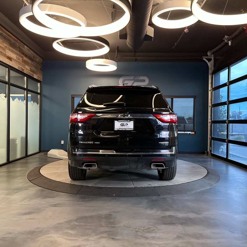 Used 2019 Chevrolet Traverse Premier AWD/4WD image 4