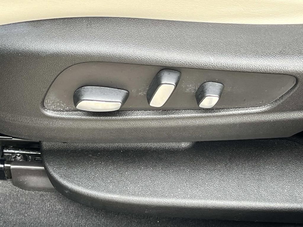 Certified 2023 Cadillac XT6 Sport image 27