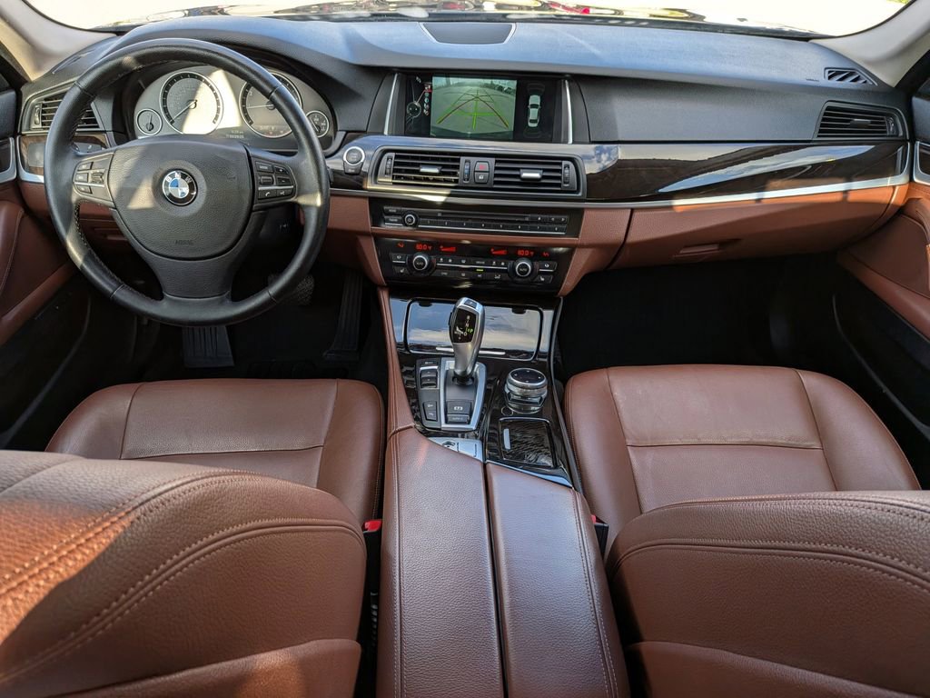 Used 2014 BMW 528i xDrive Sedan image 27