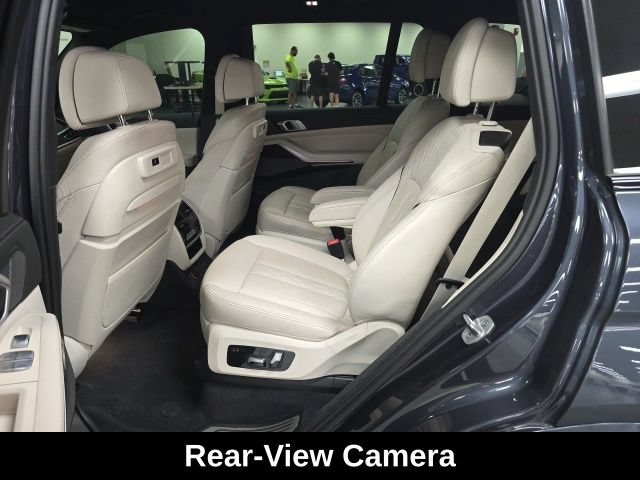Used 2021 BMW X7 xDrive40i w/ M Sport Package AWD/4WD image 16