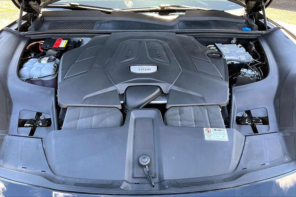 Used 2019 Porsche Cayenne AWD/4WD image 29