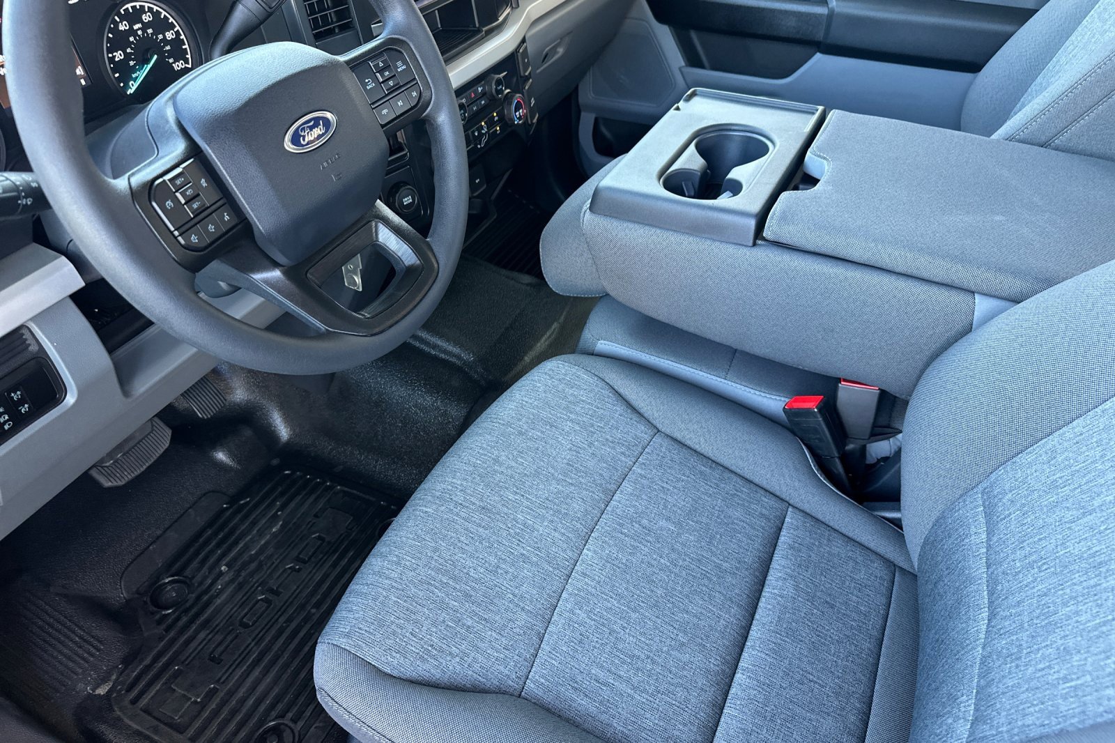 New 2026 Ford F250 XL w/ 360-Degree Camera Package image 10