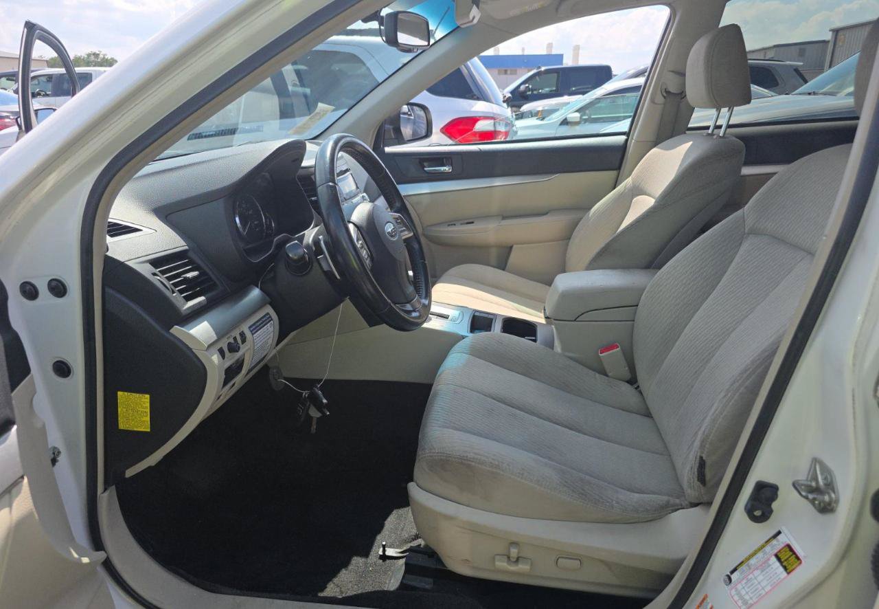 Used 2012 Subaru Outback 2.5i Premium w/ Popular Pkg 1B AWD/4WD image 7