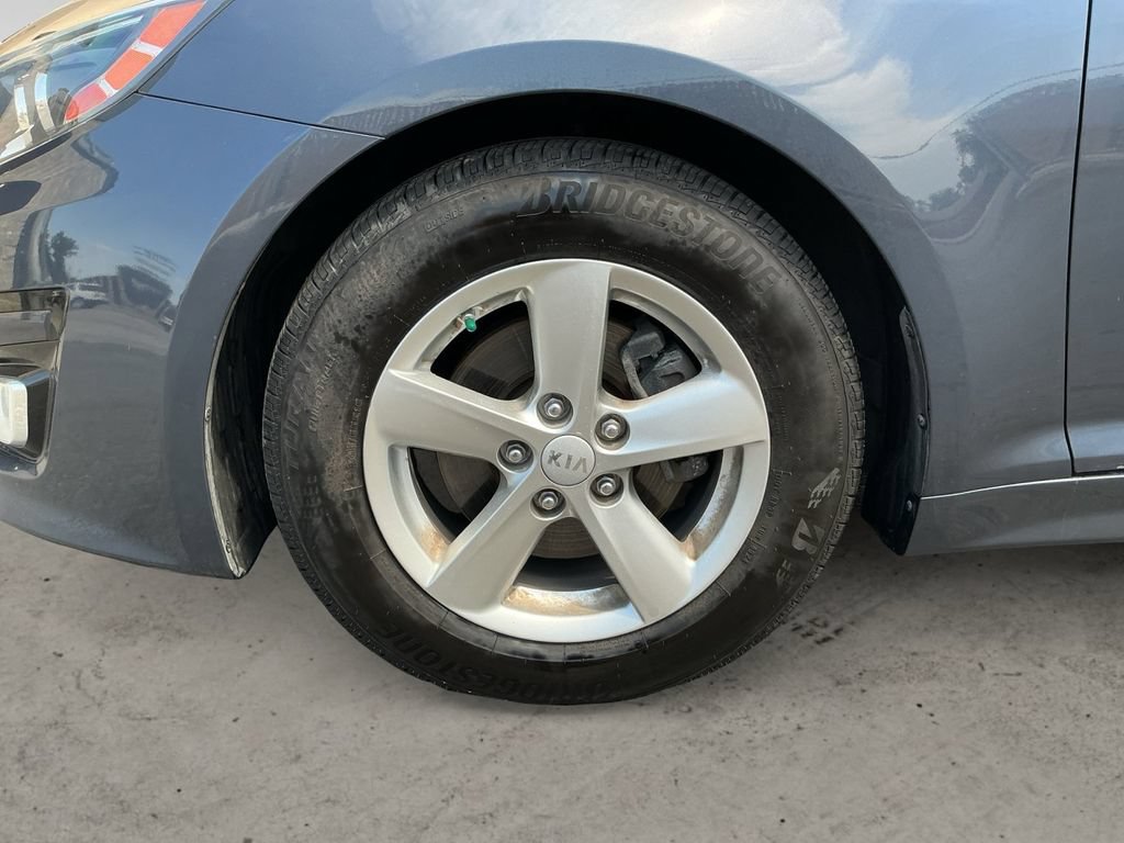 Used 2015 Kia Optima LX FWD image 9