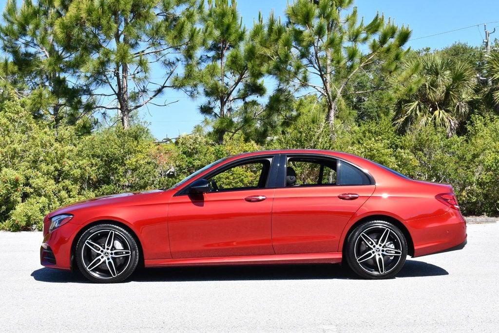 Used 2020 Mercedes-Benz E 450 4MATIC Sedan image 3