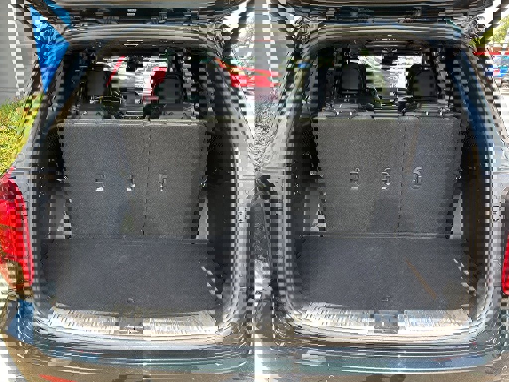 Used 2024 Hyundai Palisade Calligraphy image 8