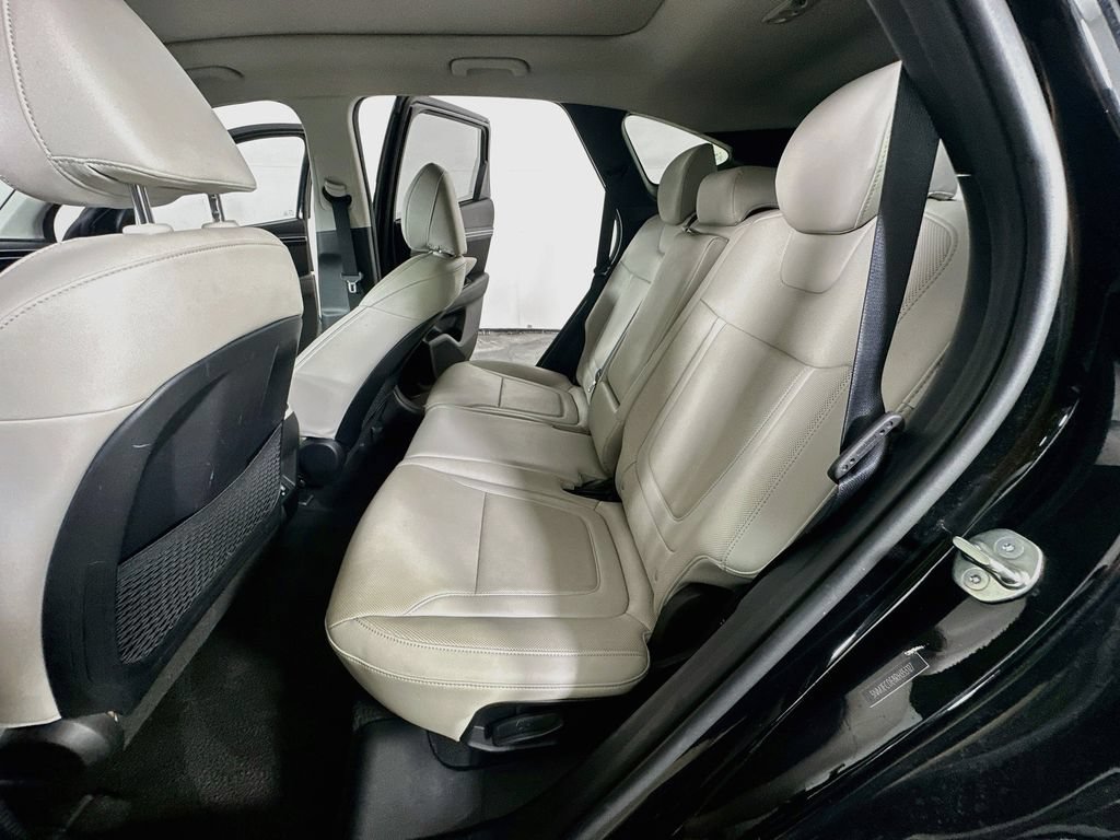 Used 2024 Hyundai Tucson Limited AWD/4WD image 15