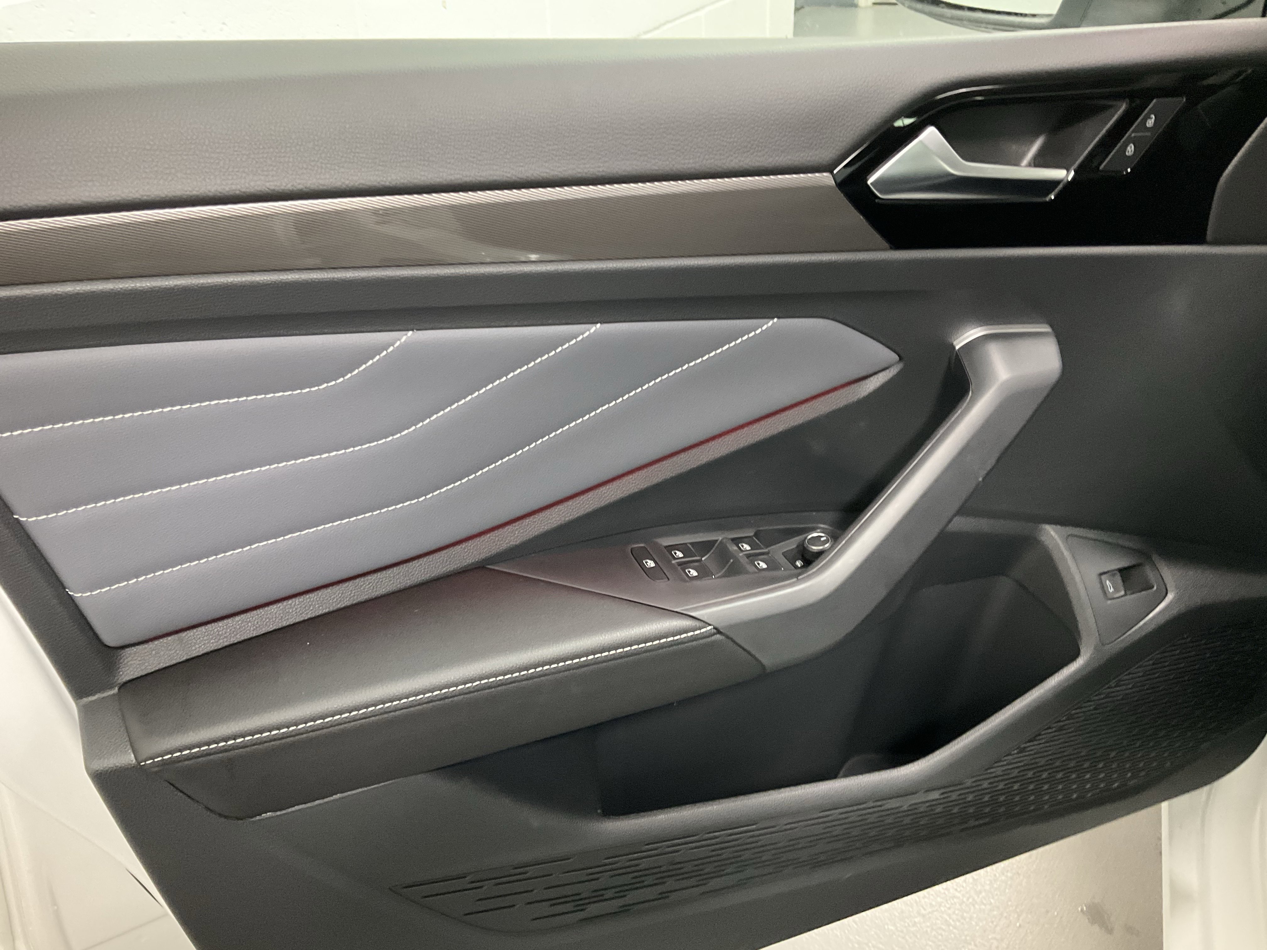 New 2026 Volkswagen Jetta SEL image 17