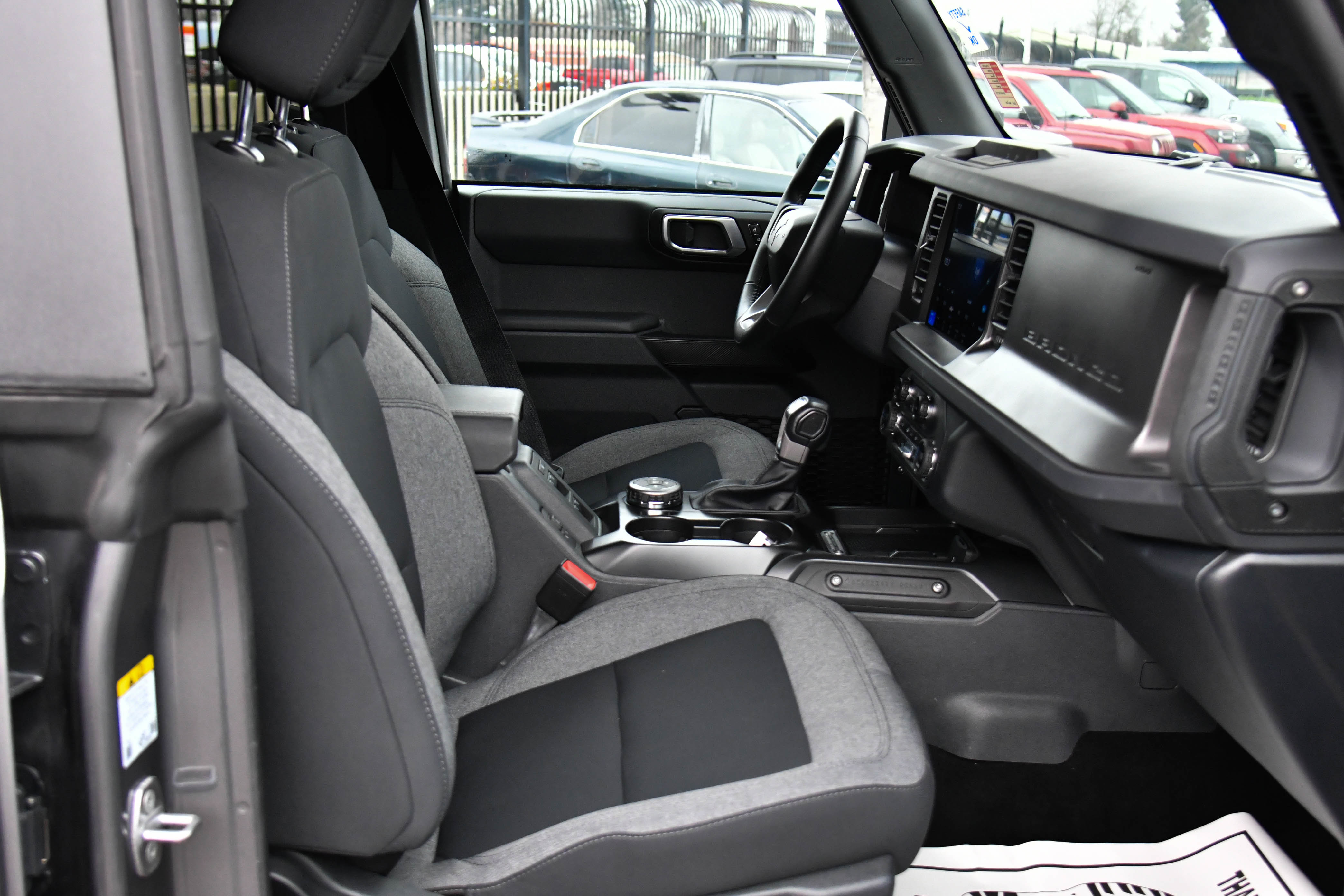 Used 2025 Ford Bronco Big Bend image 51