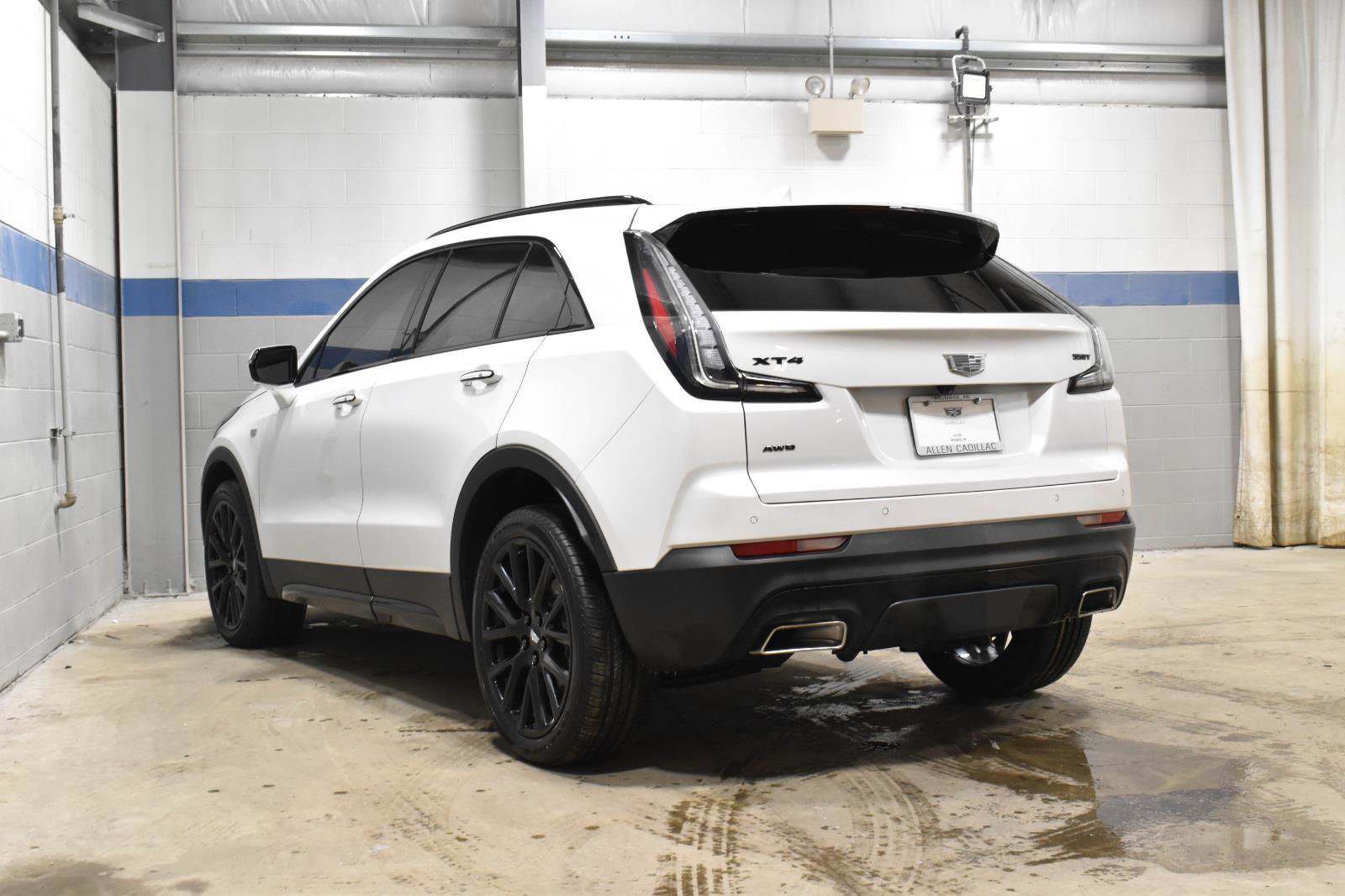 Certified 2023 Cadillac XT4 Sport image 26