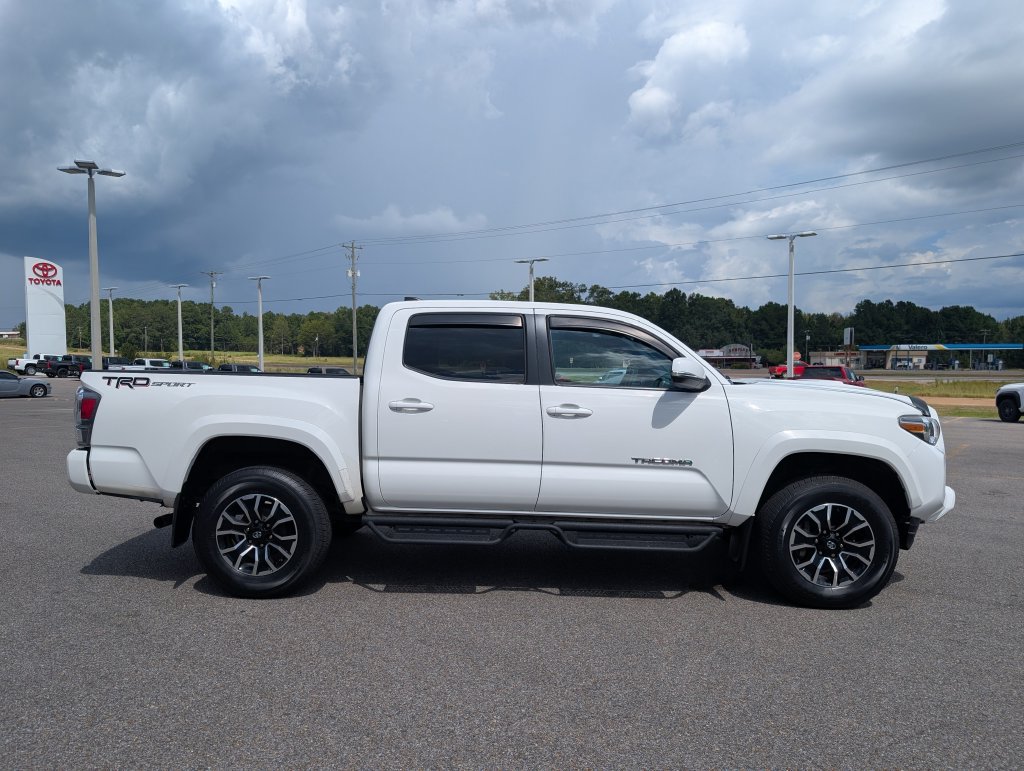 Used 2021 Toyota Tacoma TRD Sport RWD image 6
