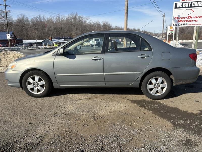 Used 2004 Toyota Corolla LE image 2