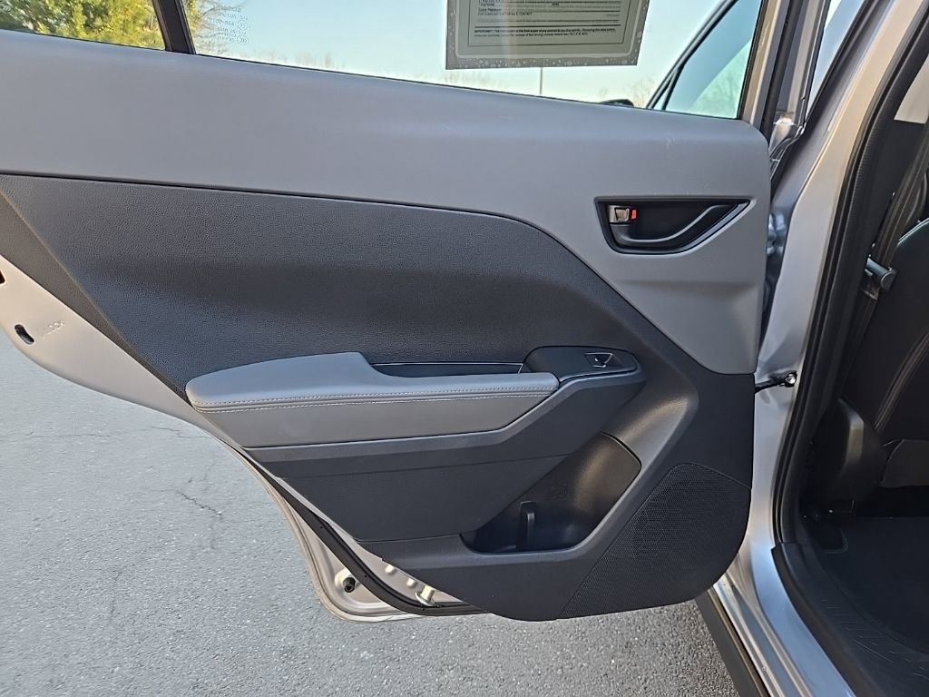 Used 2024 Subaru Crosstrek 2.0i Premium image 39