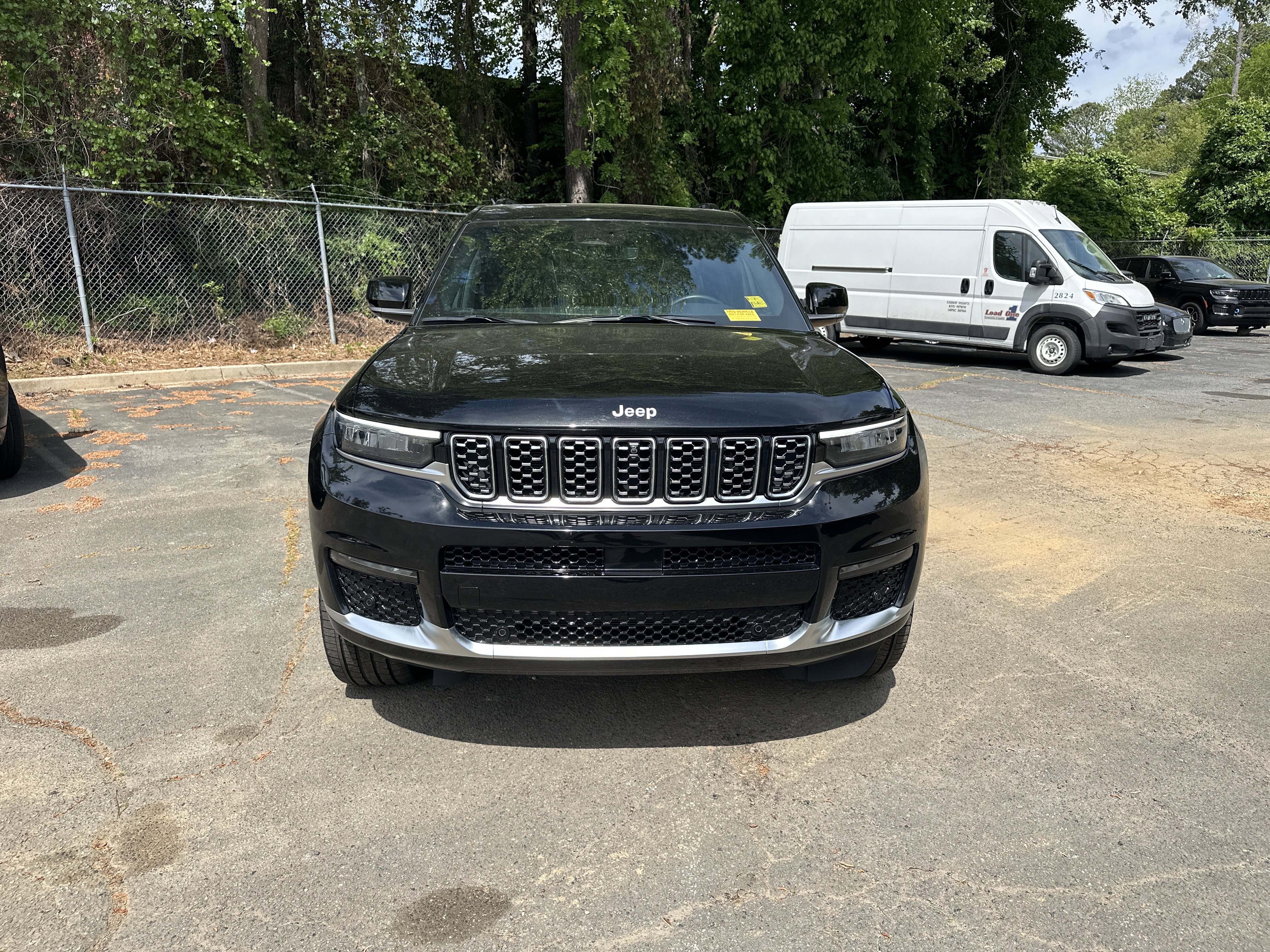 Used 2025 Jeep Grand Cherokee L Summit image 4
