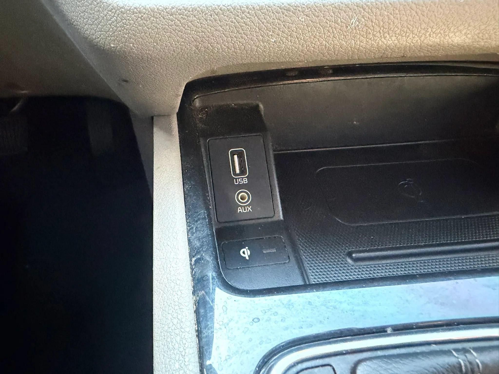 Used 2021 Kia Sedona EX w/ EX Premium Package FWD image 20