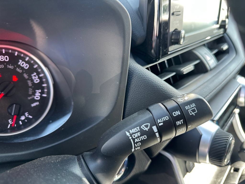 Used 2022 Toyota RAV4 XLE w/ Convenience Package AWD/4WD image 24