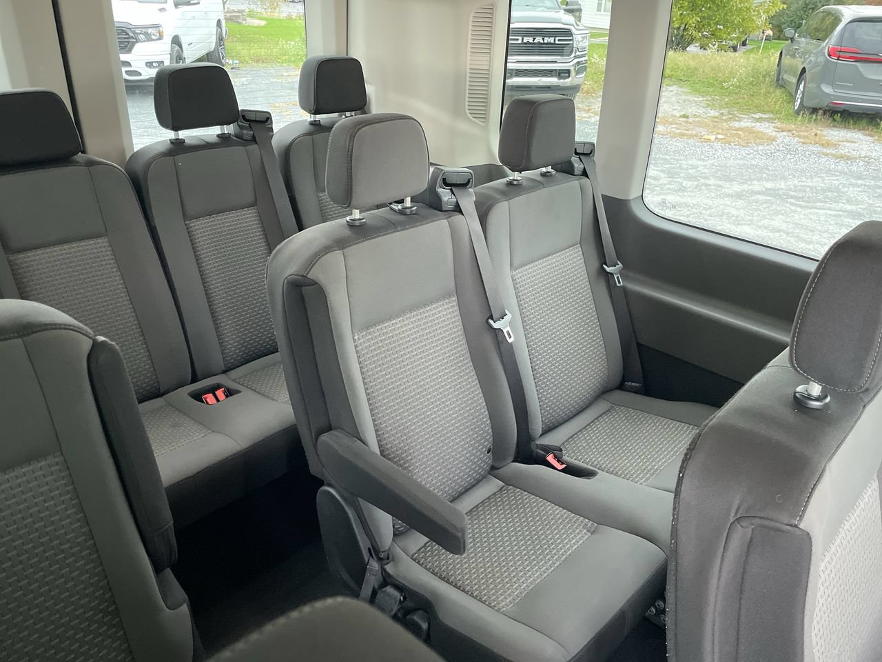 Used 2025 Ford Transit 350 XLT RWD image 28