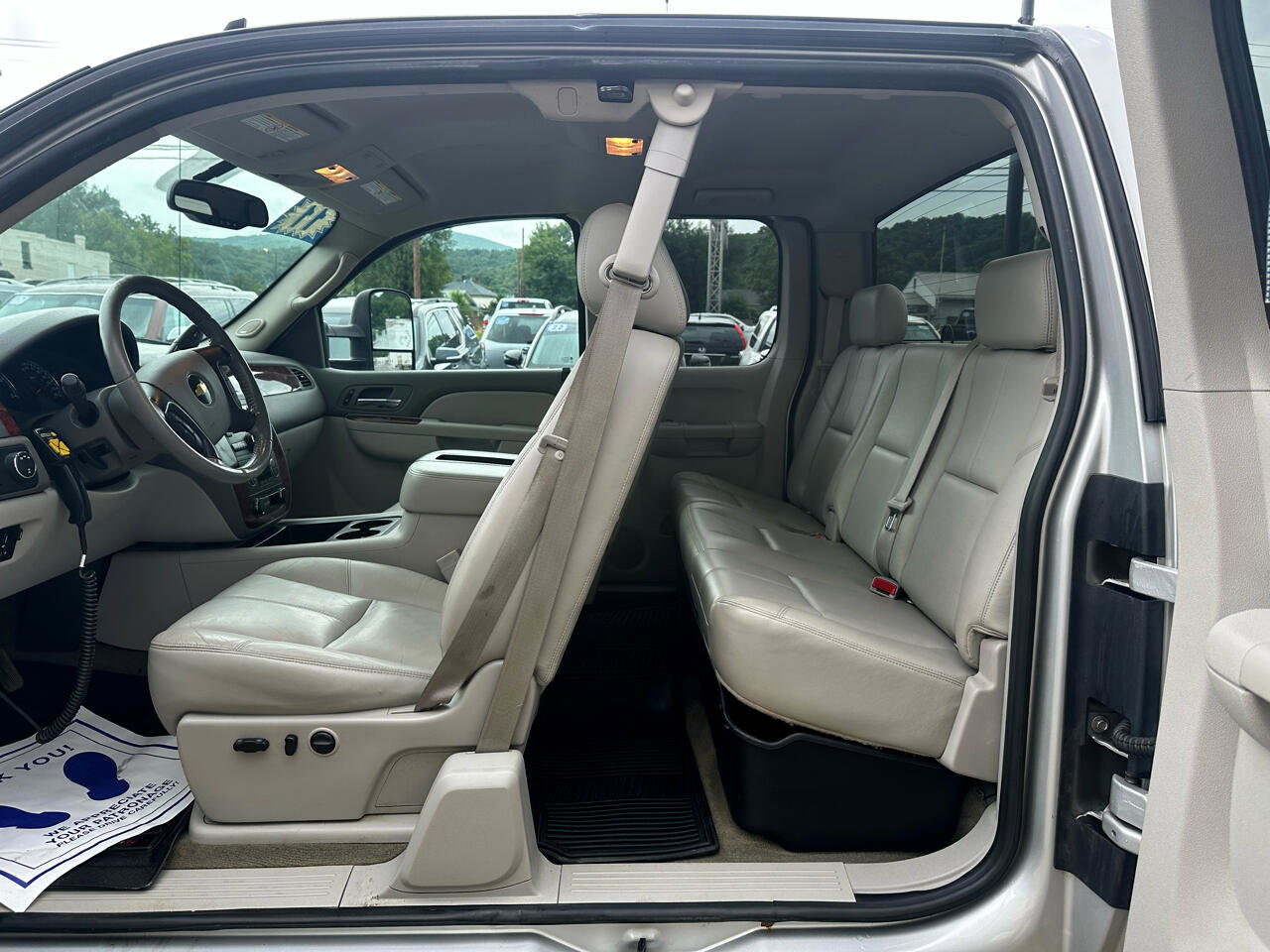 Used 2011 Chevrolet Silverado 3500 LTZ image 14