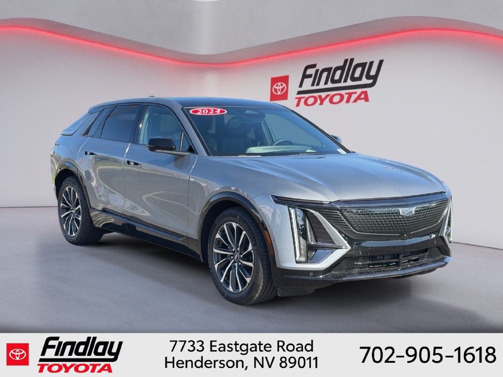 Used 2024 Cadillac Lyriq Sport AWD/4WD image 4