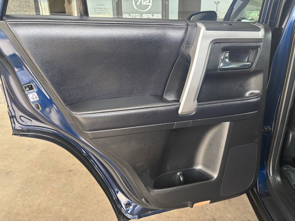 Used 2019 Toyota 4Runner SR5 Premium AWD/4WD image 27