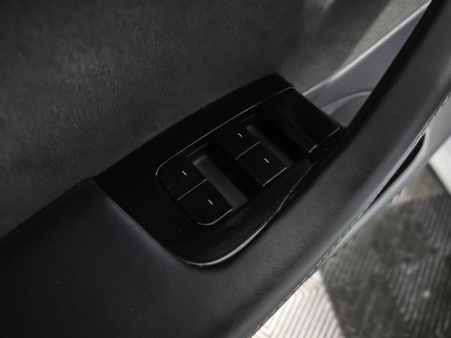 Used 2019 Tesla Model 3 Standard Range Plus image 30