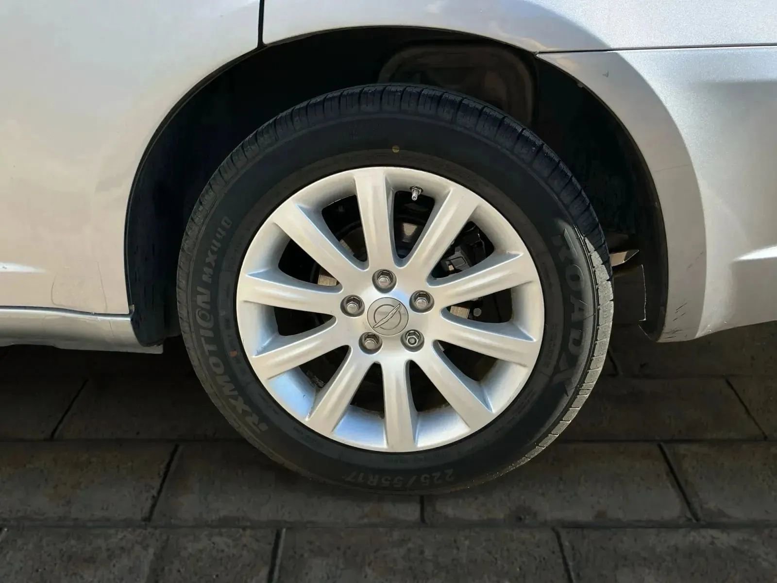 Used 2014 Chrysler 200 Touring image 18