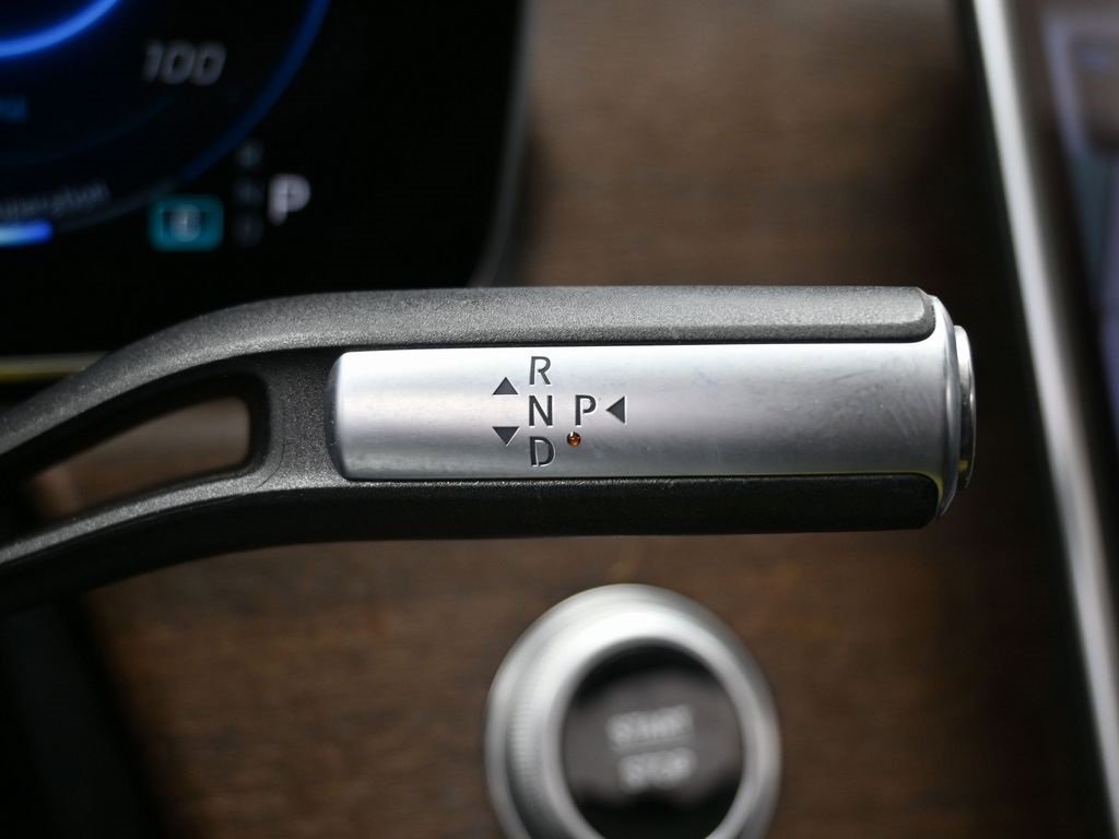 Used 2022 Mercedes-Benz EQS 450+ Sedan image 23